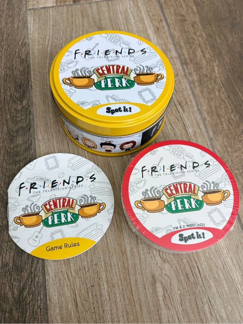 NEW RARE Friends Spot It  Card Game